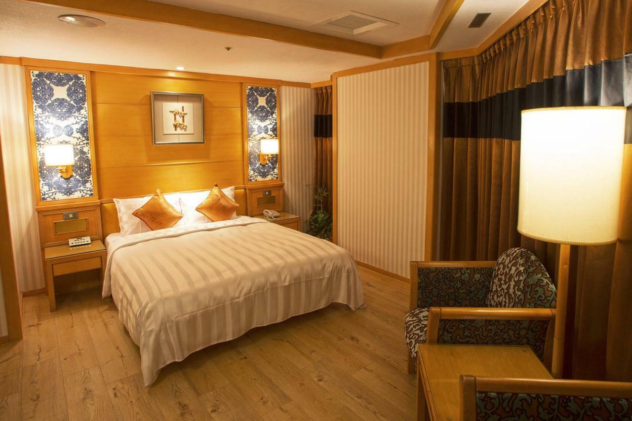 Silken Hotel Taipei Eksteriør bilde