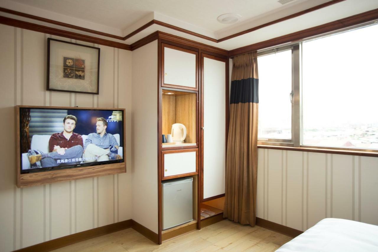 Silken Hotel Taipei Eksteriør bilde
